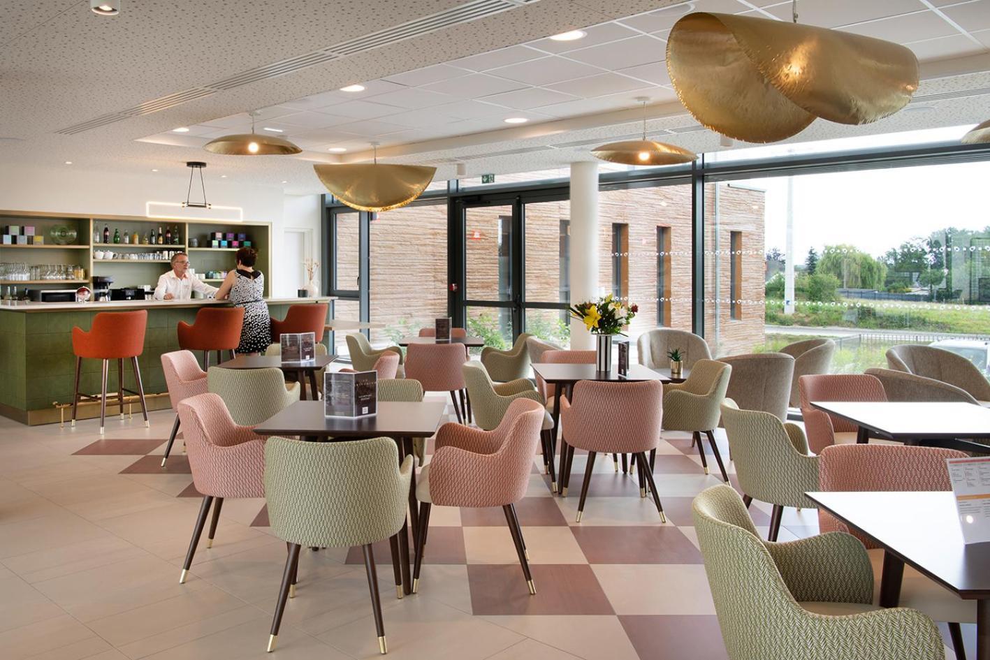Aparthotel Le Critérium Ecouflant Esterno foto